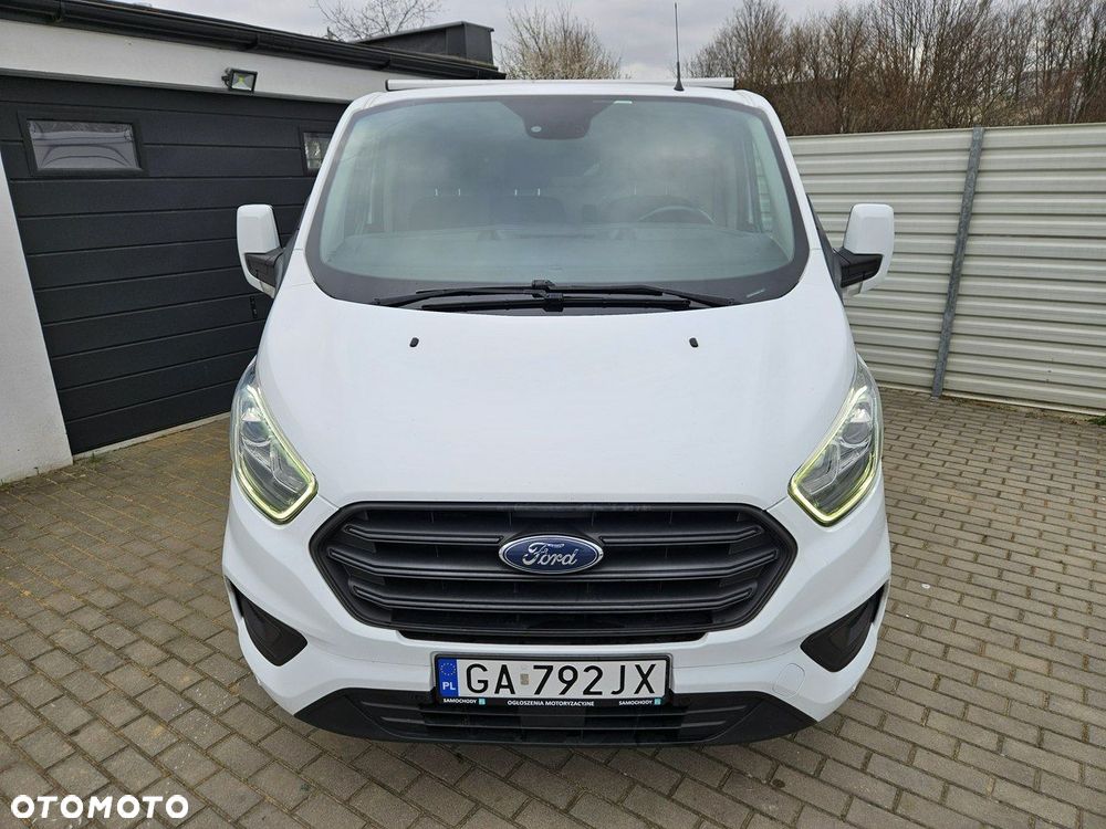 Ford Transit Custom - 23