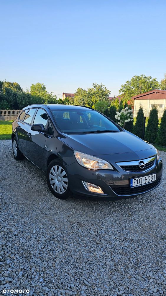 Opel Astra 1.4 T Cosmo - 2