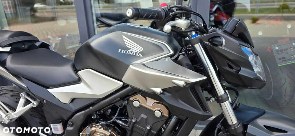 Honda CB - 9