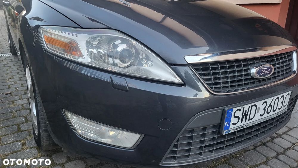 Ford Mondeo 2.0 Titanium - 19