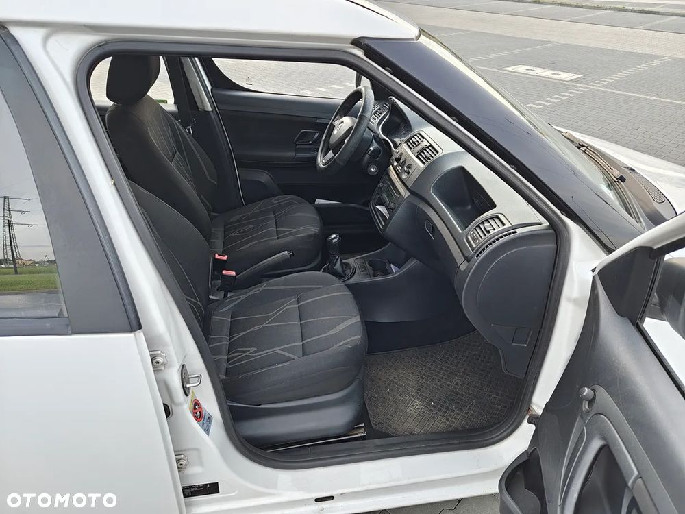 Skoda Roomster 1.2 TSI - 11
