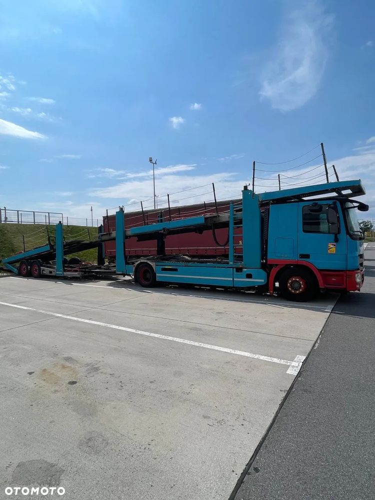 Mercedes-Benz Actros - 2
