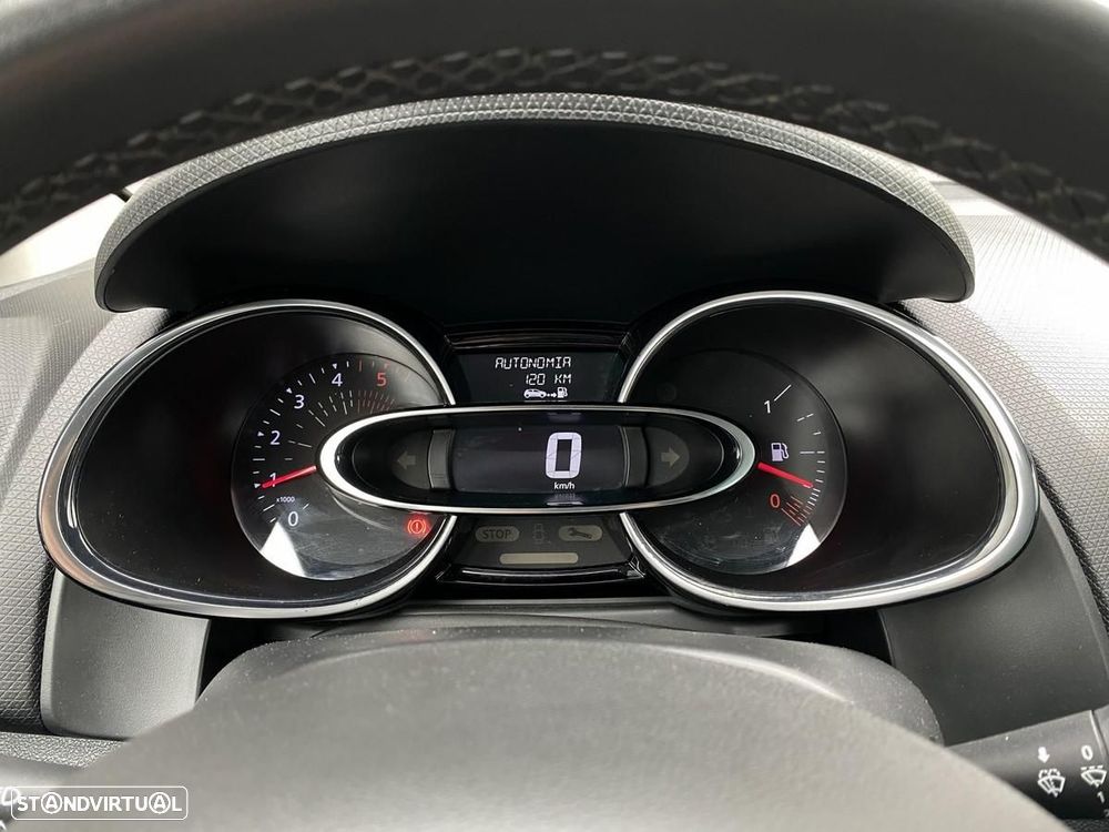 Renault Clio 1.5 dCi Limited - 27