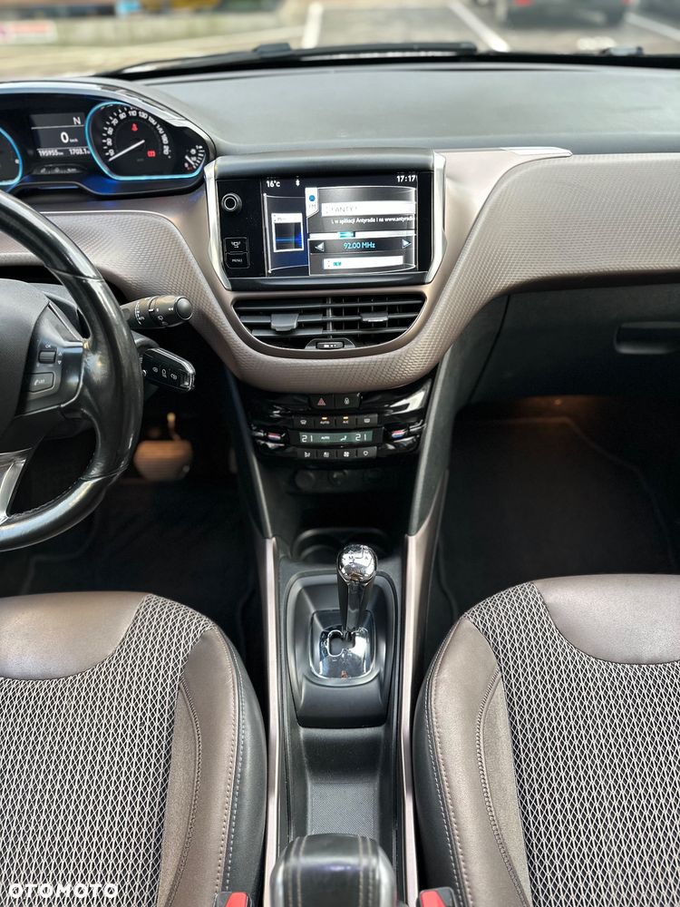 Peugeot 2008 e-HDi FAP 92 EGS6 STOP & START Allure - 16