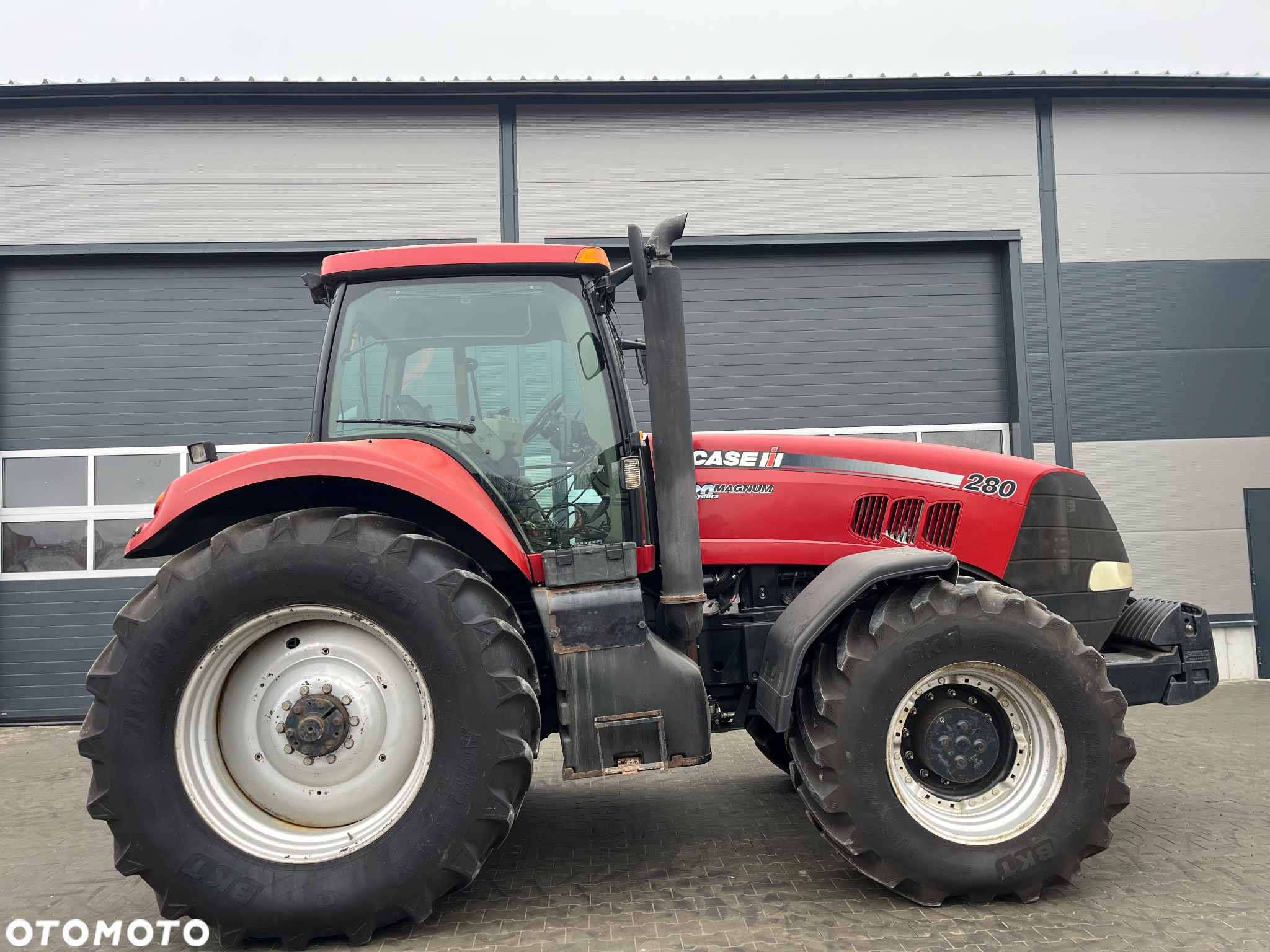 Case IH Magnum 280 - 4