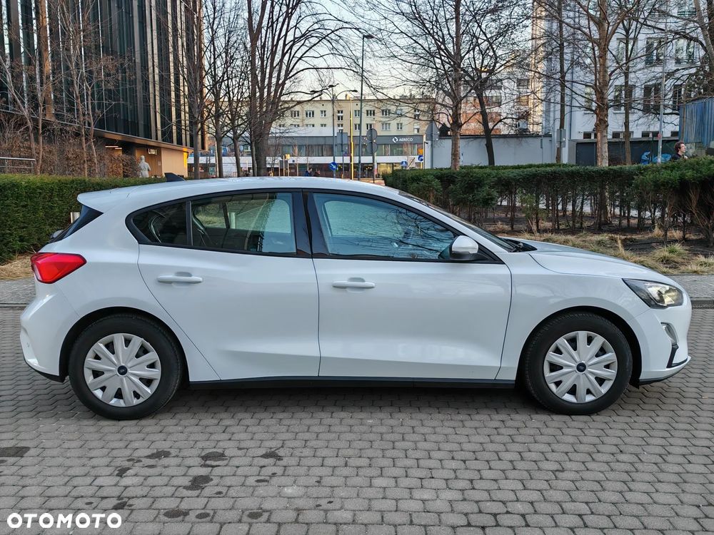 Ford Focus 1.5 EcoBlue Trend - 4