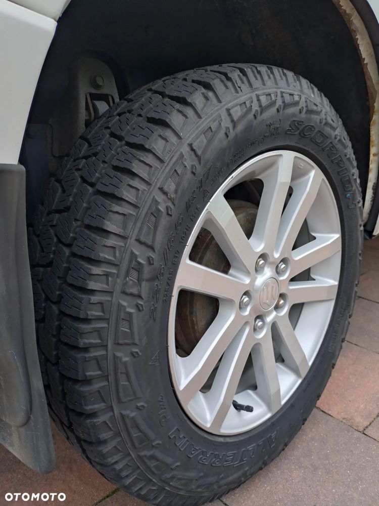 Suzuki Grand Vitara 2.0 Comfort - 21