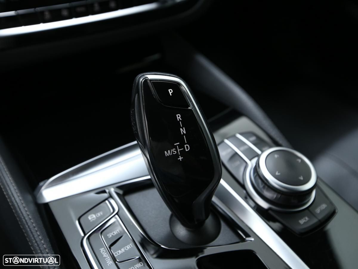 BMW 520 d Line Luxury Auto - 31