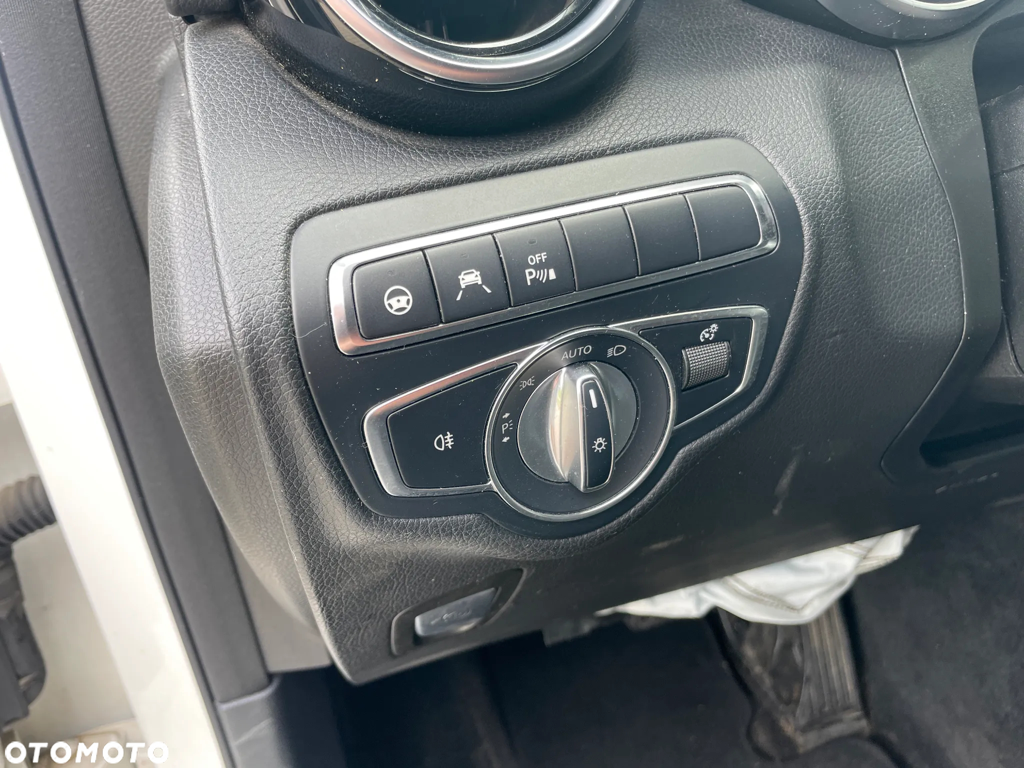 Mercedes-Benz GLC 220 d 4-Matic - 36