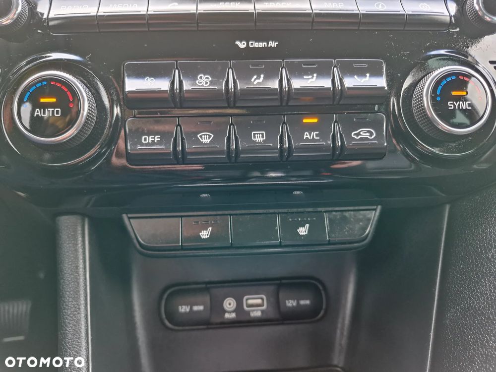 Kia Sportage 1.7 CRDI 2WD Spirit - 19