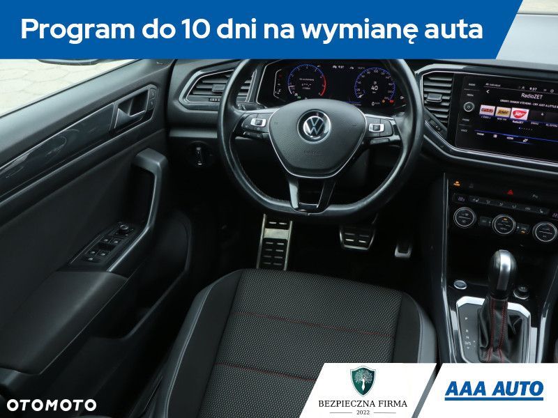 Volkswagen T-Roc - 9