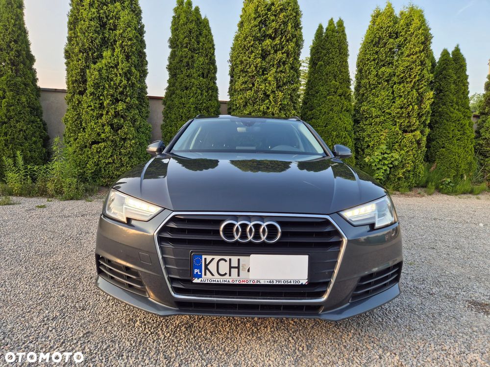 Audi A4 Avant 35 TDI S tronic design - 13