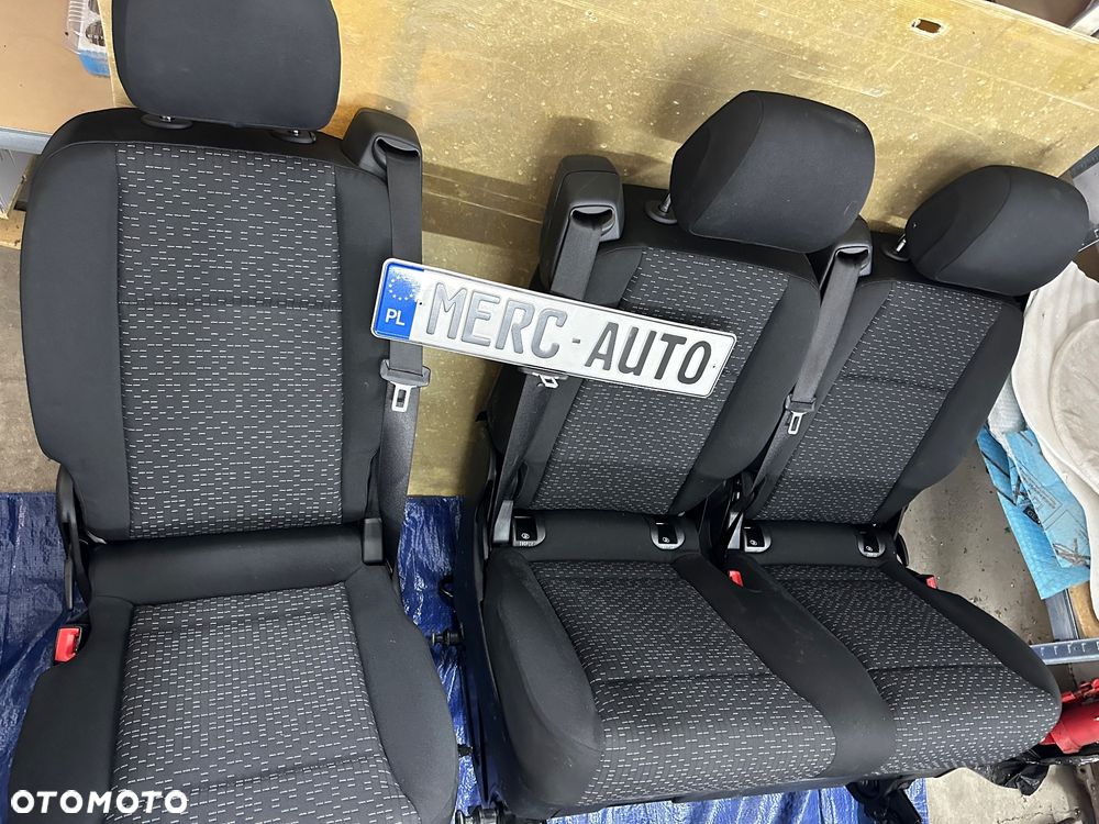 Mercedes 447 metris fotel comfort kanapa ławka  trójka 2+1 koziołek  kanapa EQV v klasa Vito - 3