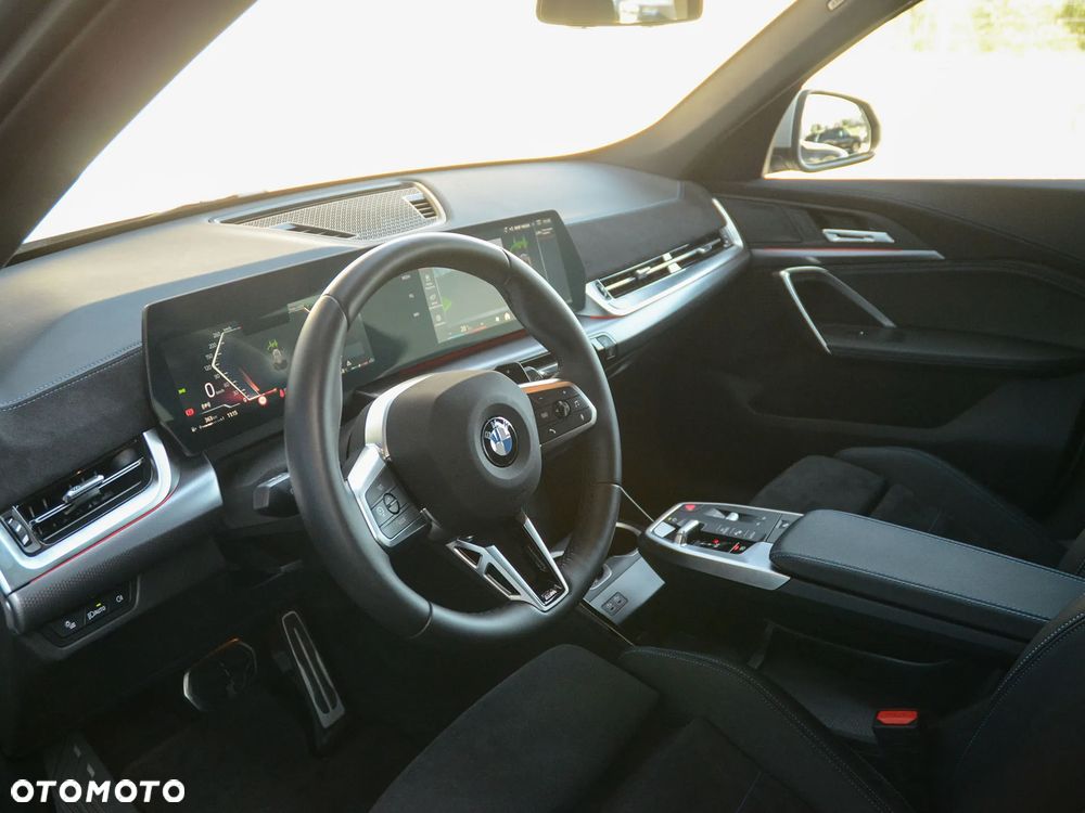 BMW X1 sDrive18i M Sport - 22
