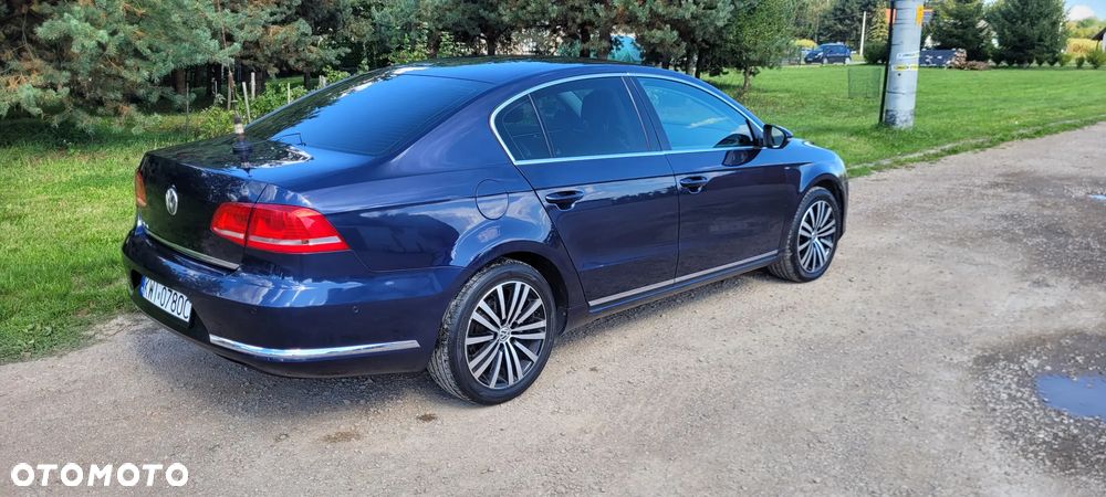 Volkswagen Passat 2.0 TDI Highline DSG - 6