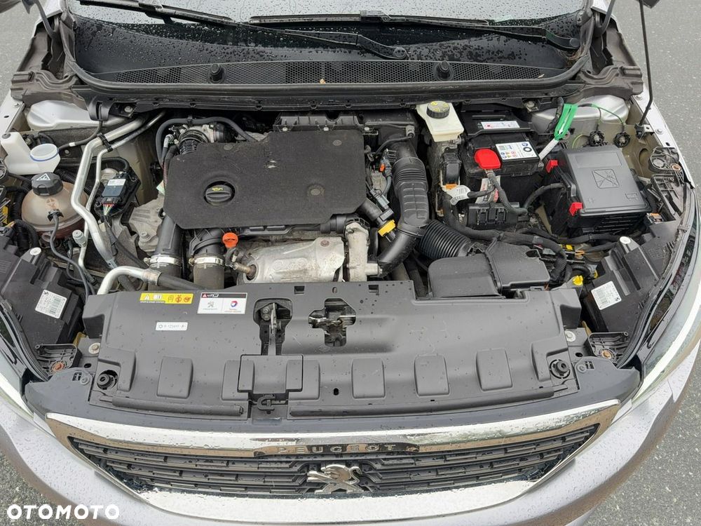 Peugeot 308 - 25