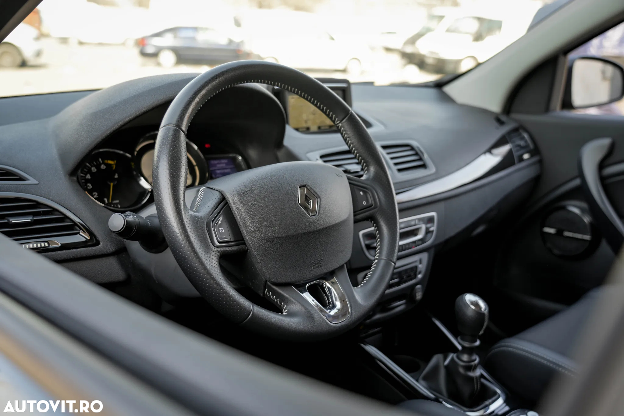 Renault Megane Grandtour TCe 130 Bose Edition - 7