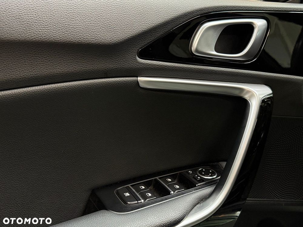 Kia ProCeed 1.5 T-GDI GT Line - 15