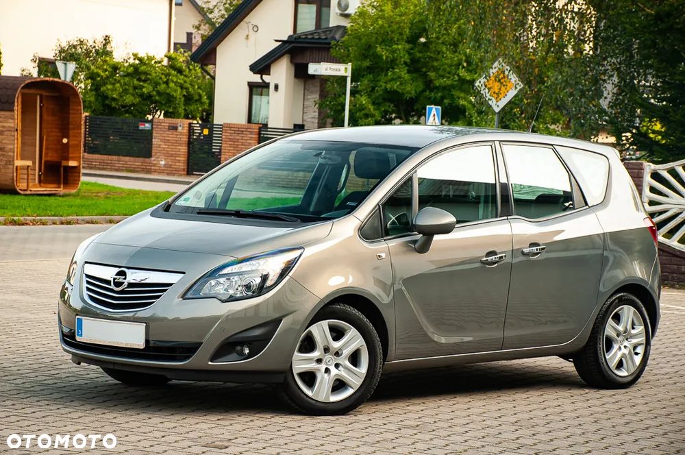 Opel Meriva 1.4 T Cosmo - 26