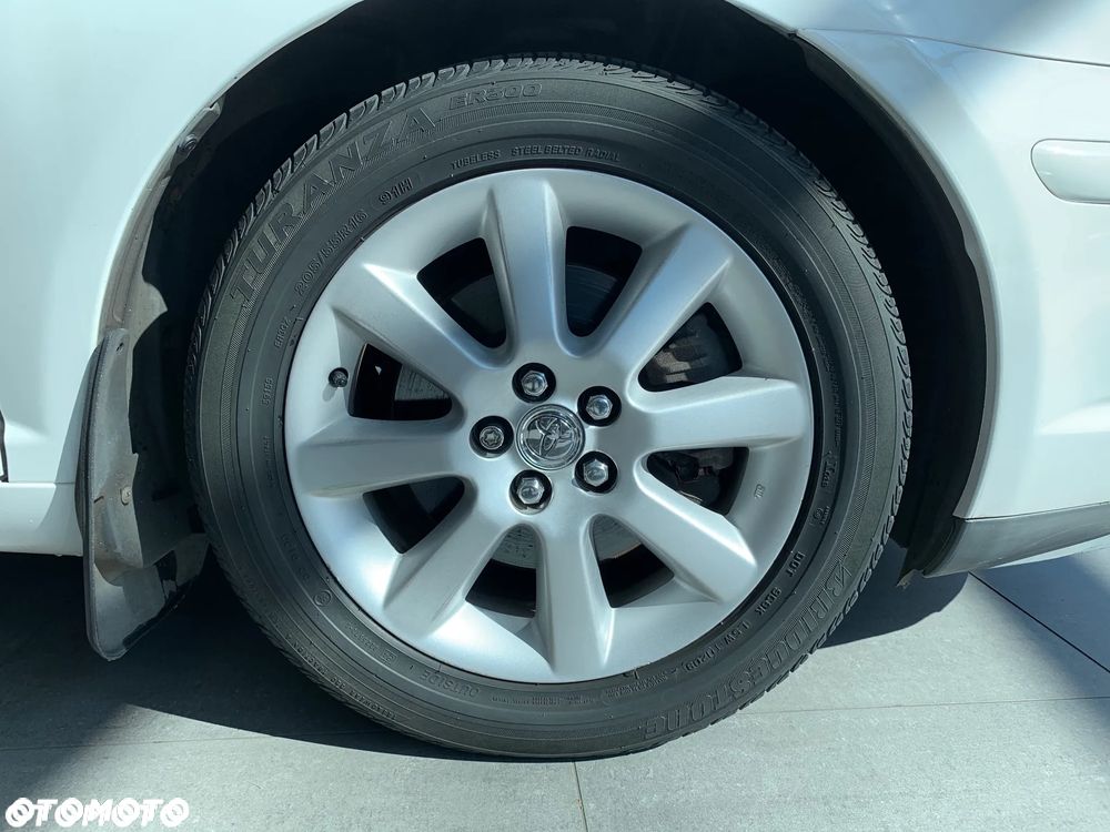 Toyota Avensis 2.4 VVT-i Prestige - 15