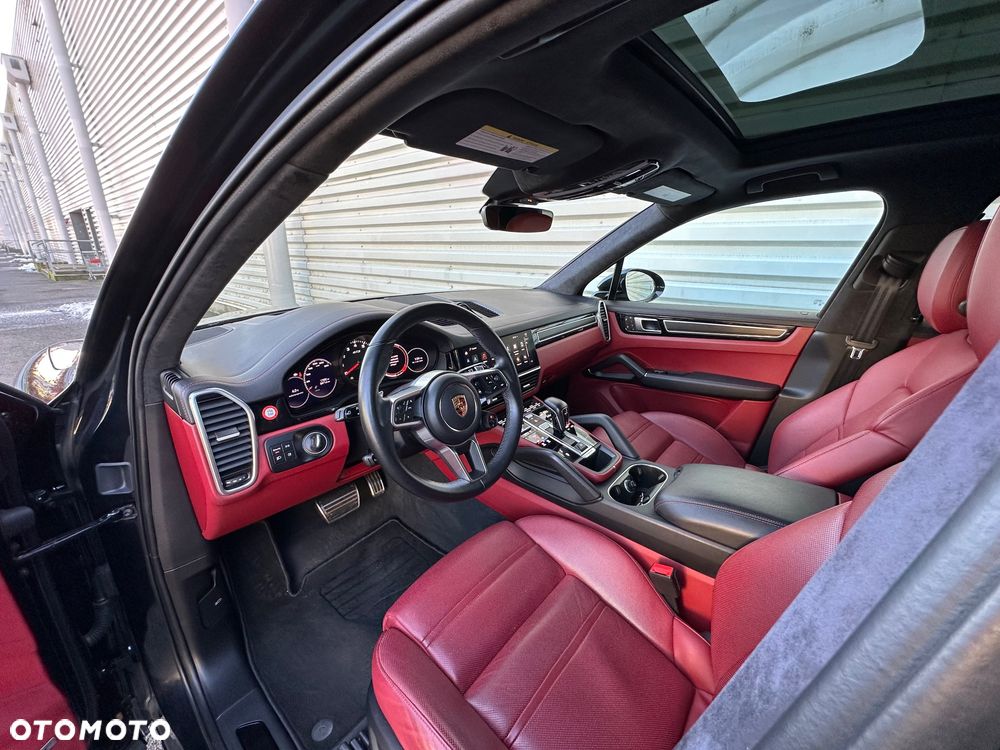 Porsche Cayenne GTS Tiptronic S - 12