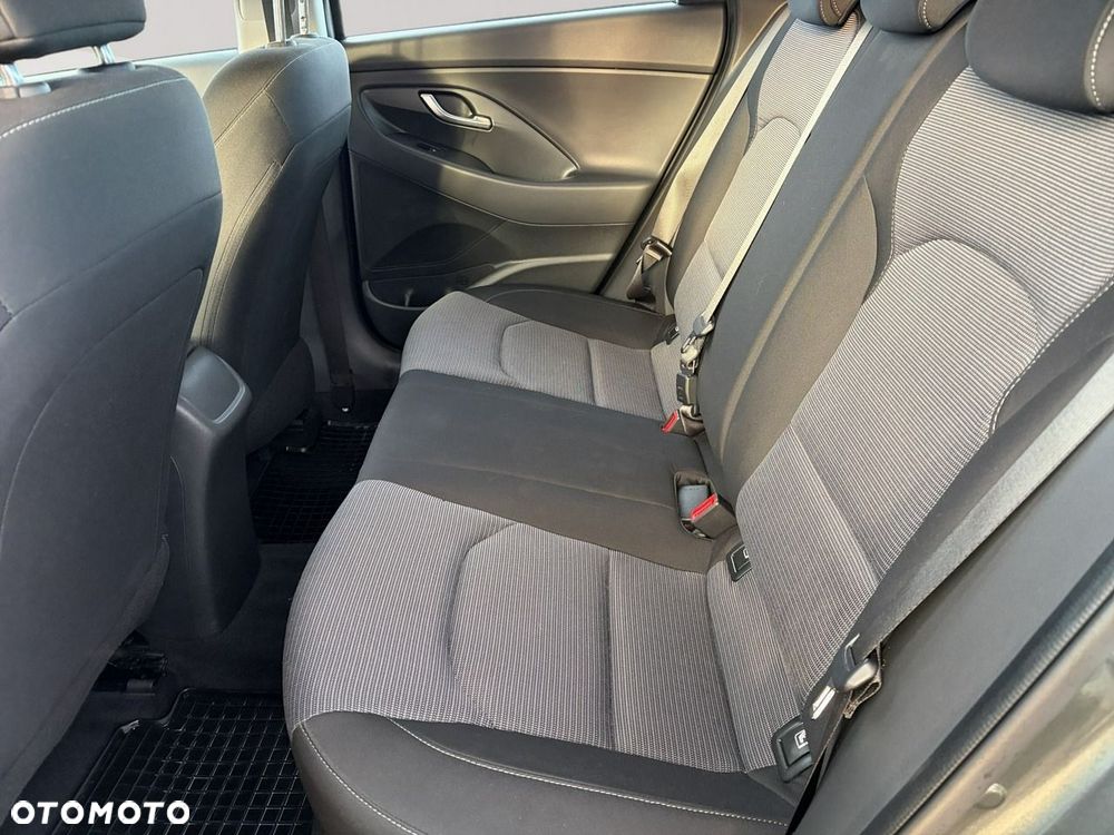 Hyundai i30 1.0 T-GDI Modern - 21