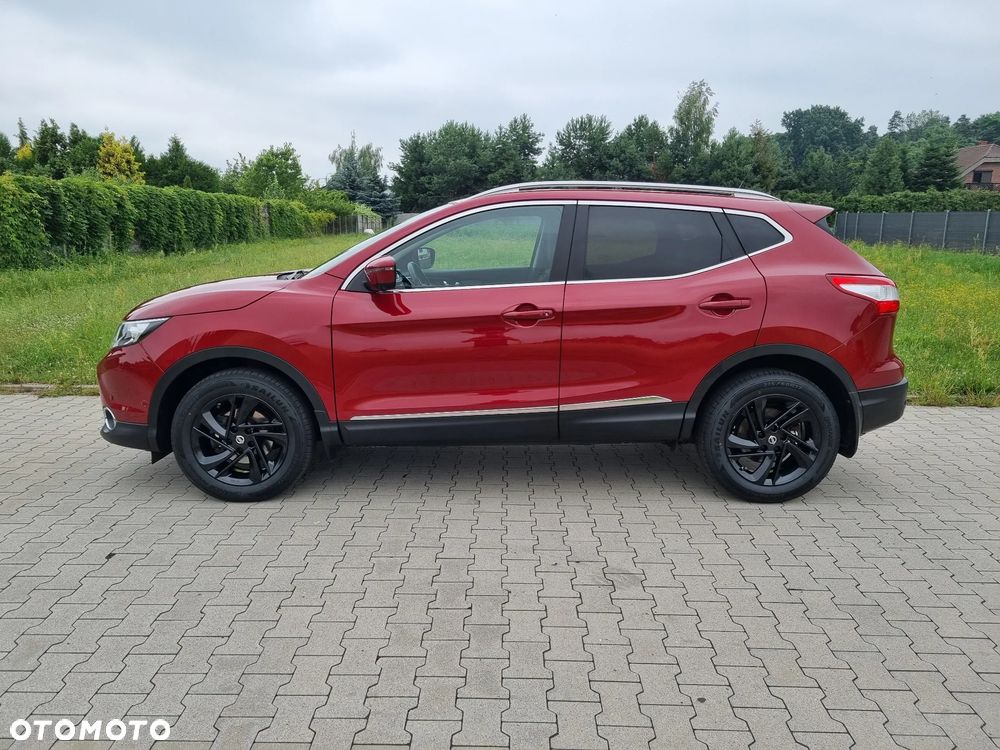 Nissan Qashqai 1.2 DIG-T Xtronic TEKNA - 1