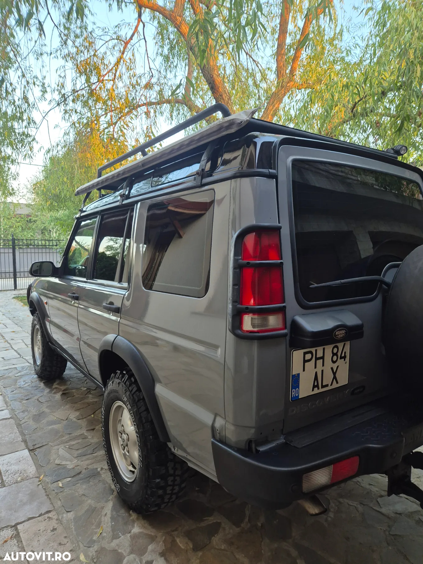 Land Rover Discovery - 8