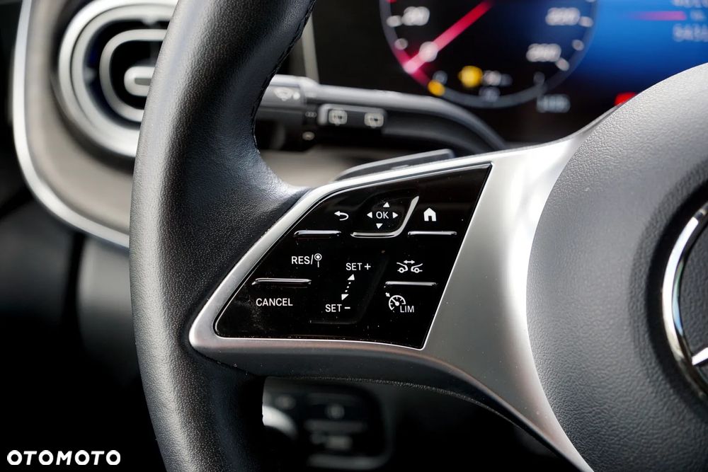Mercedes-Benz Klasa V 300 d 4-Matic 9G-Tronic Avantgarde (d³ugi) - 25