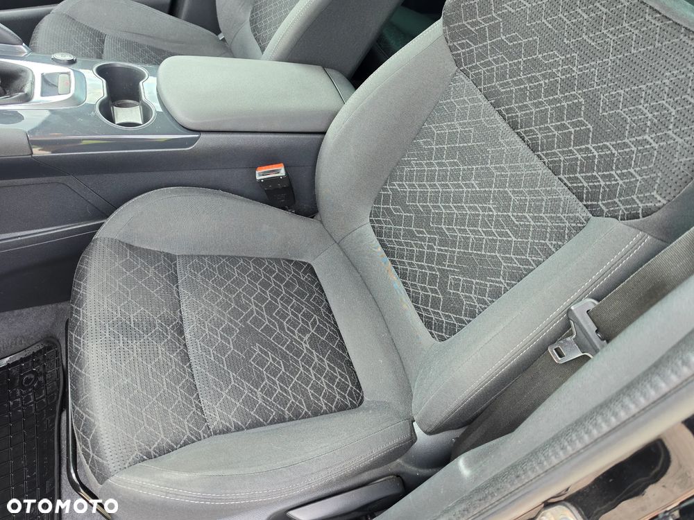 Peugeot 3008 2.0 HDi Allure - 20