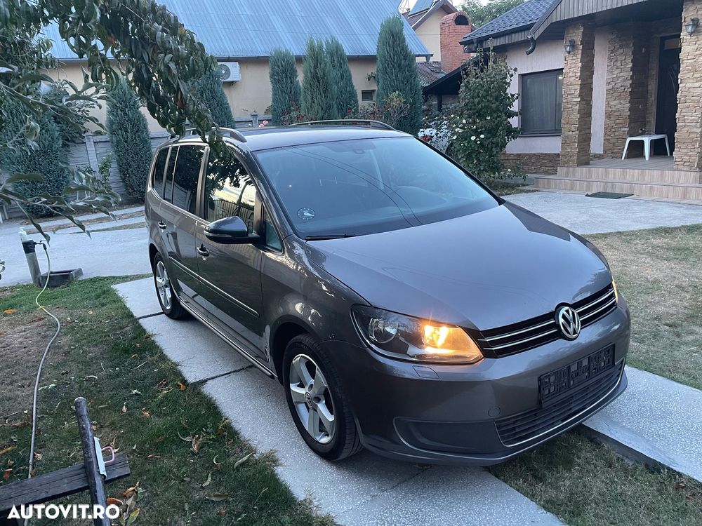 Volkswagen Touran - 2