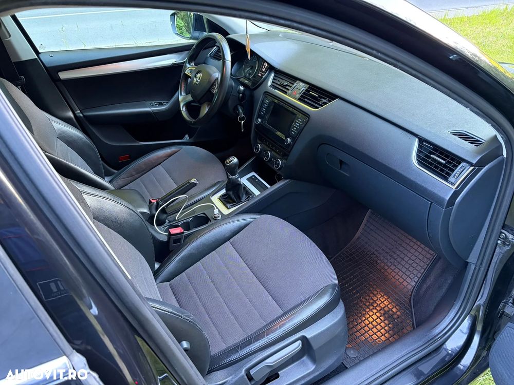 Skoda Octavia - 8
