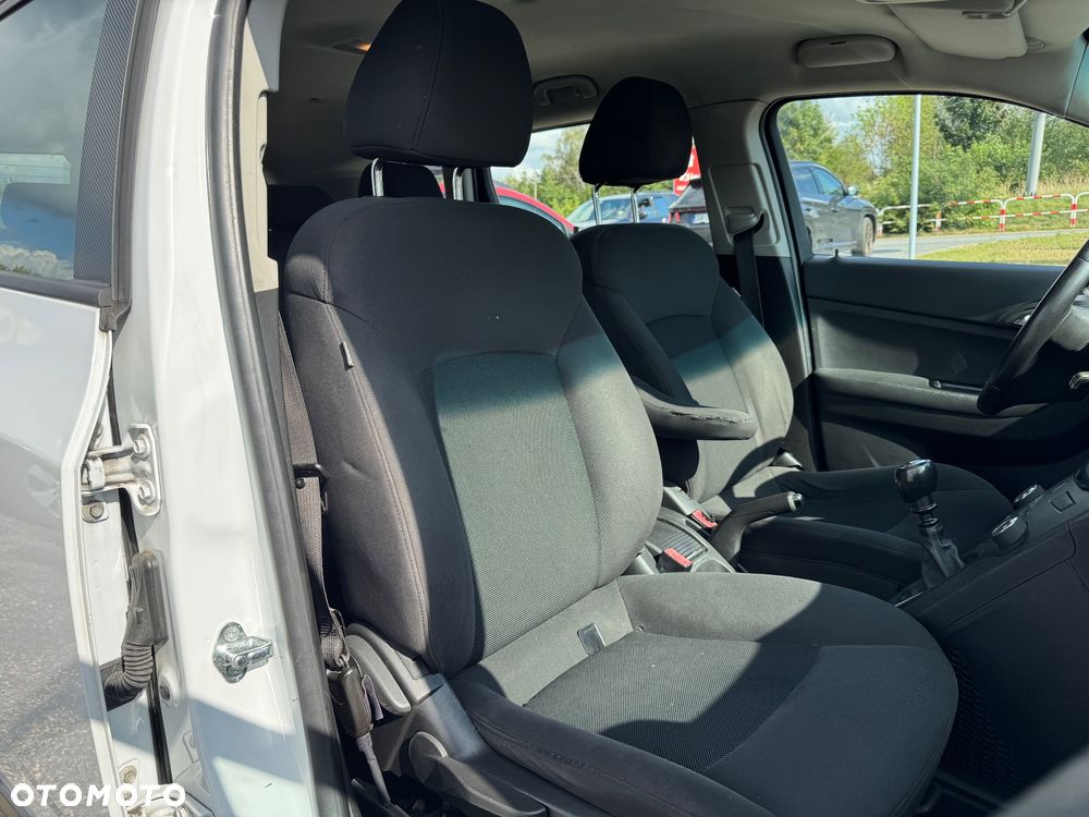 Chevrolet Orlando - 23