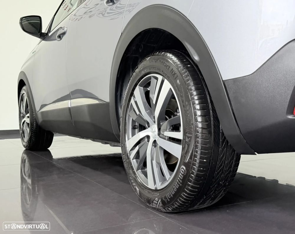 Peugeot 3008 1.6 Hybrid Allure e-EAT8 - 53