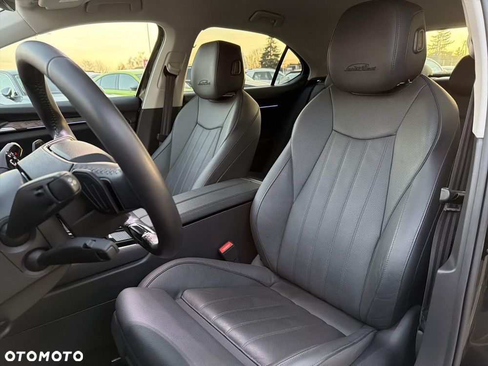 Skoda Superb 2.0 TDI SCR 4x4 L&K DSG - 11