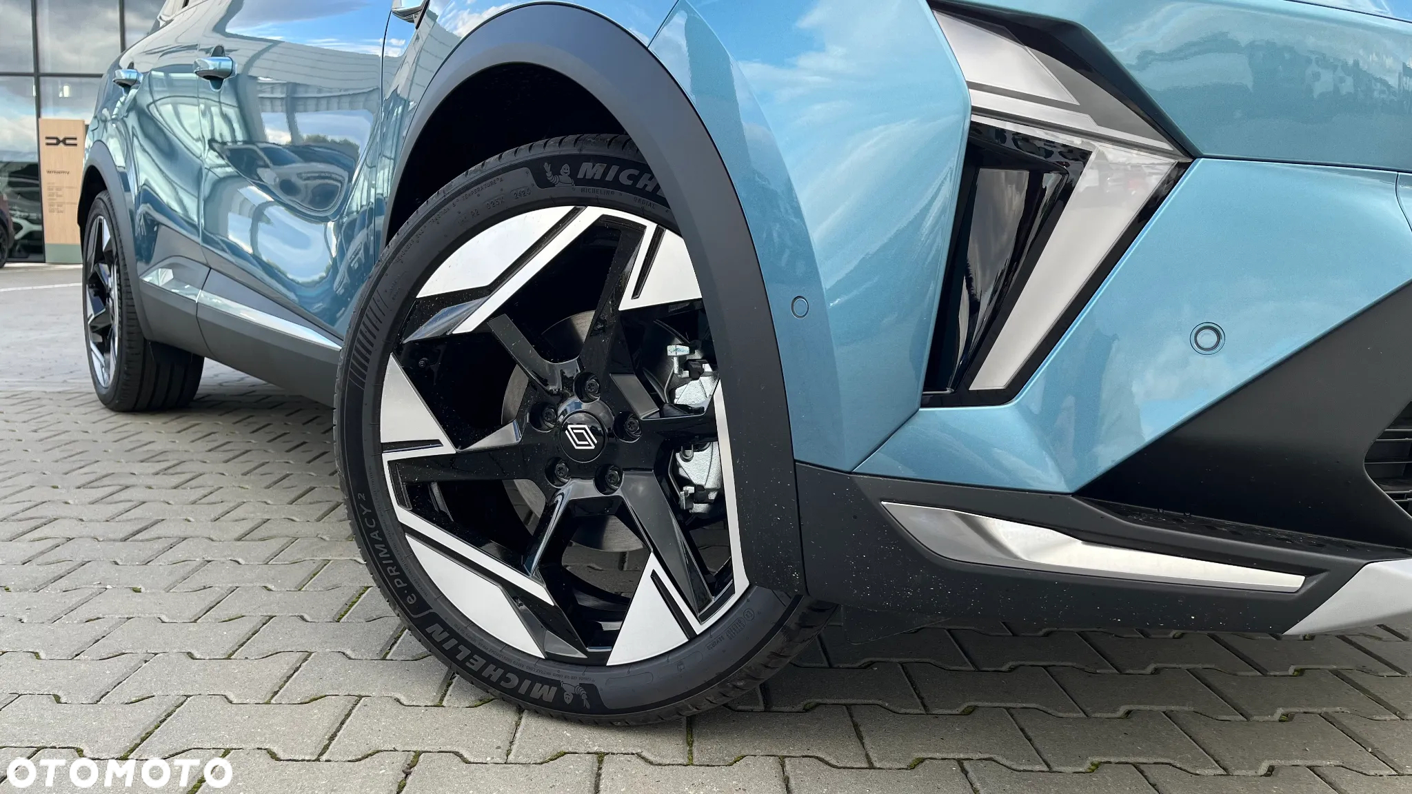 Renault Symbioz - 5