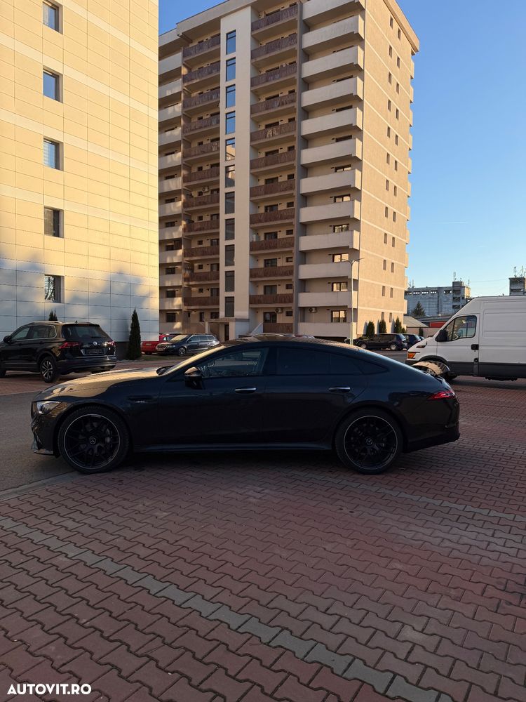 Mercedes-Benz AMG GT 4-door Coupe - 3