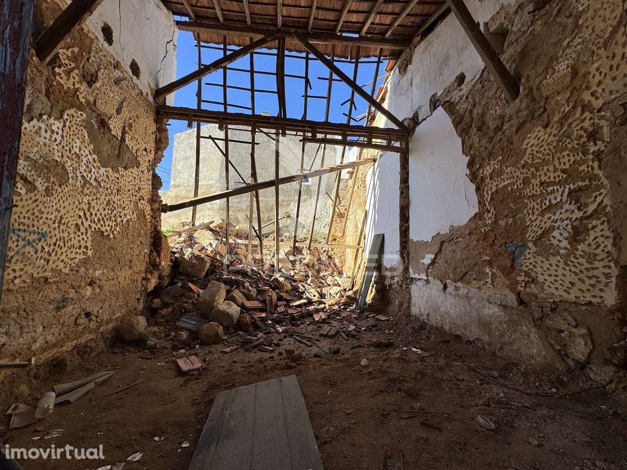 RUINA T4 AZINHEIRA - Grande imagem: 3/5