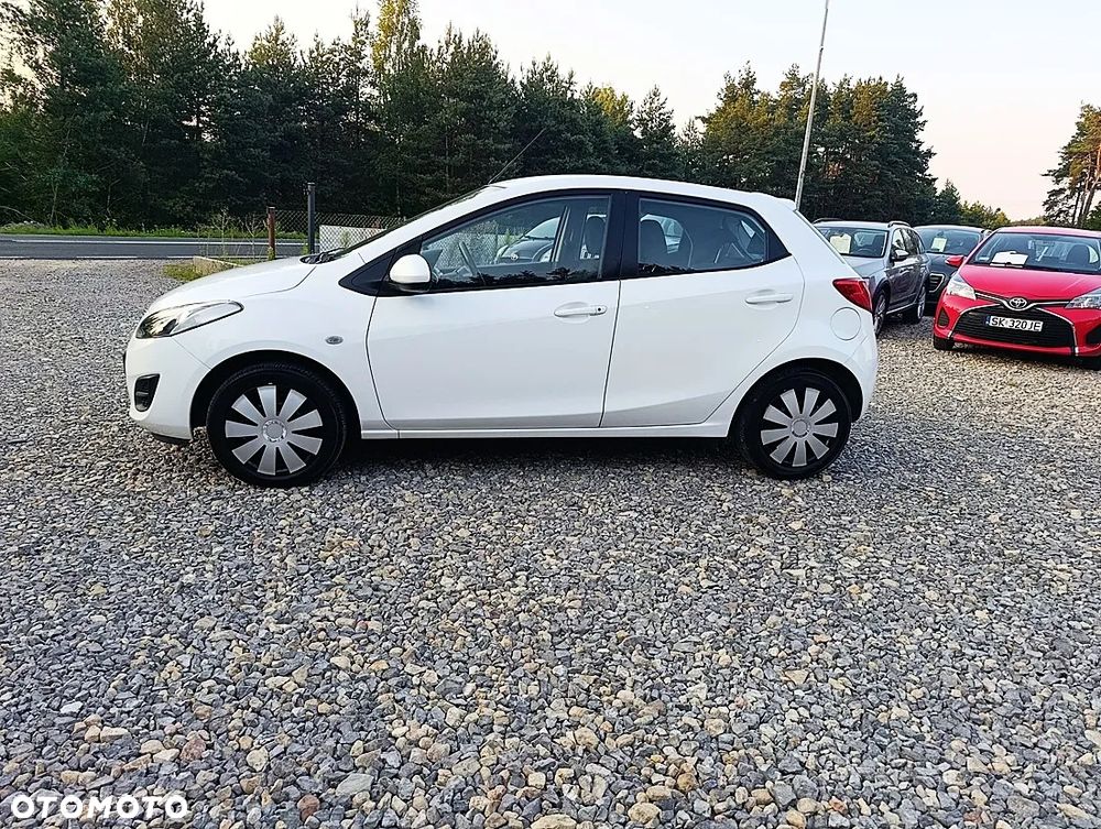 Mazda 2 1.3 Exclusive - 4