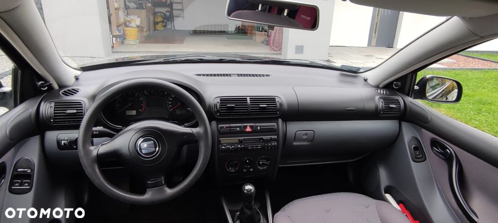 Seat Toledo 1.6 Stella - 9