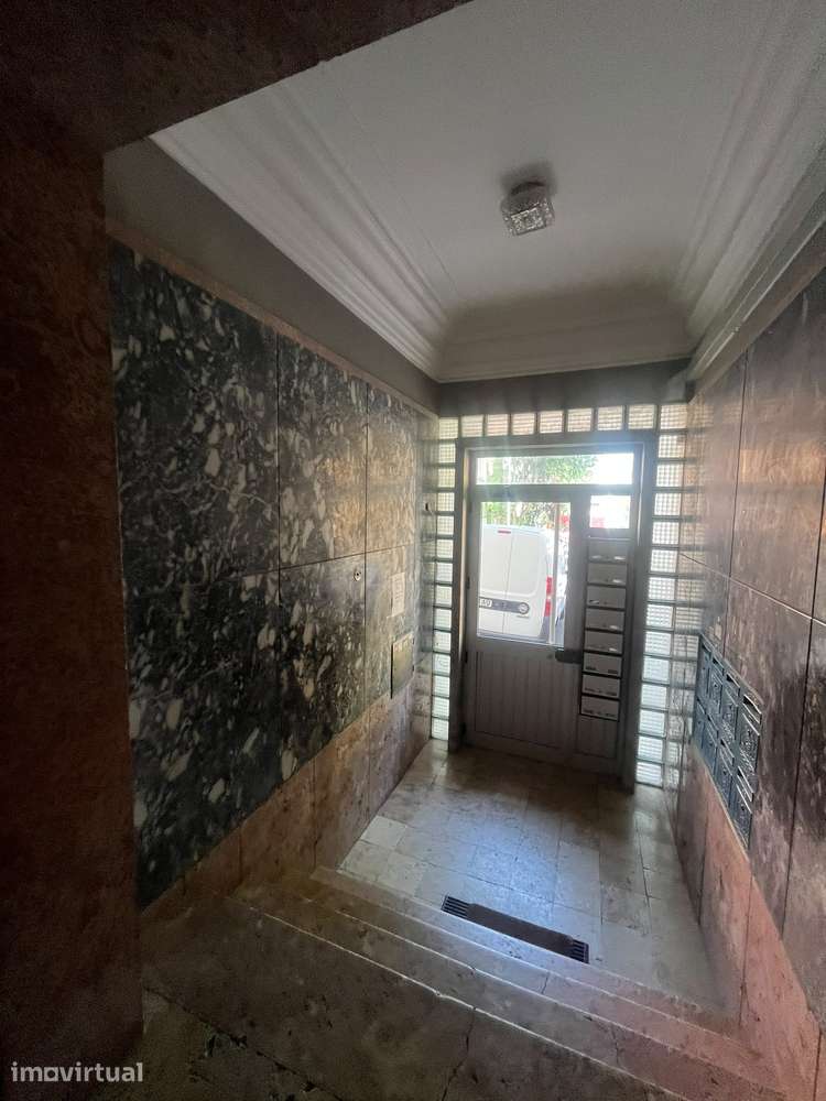 T2 para Arrendamento Amadora | Obras já Concluídas - Grande imagem: 2/9