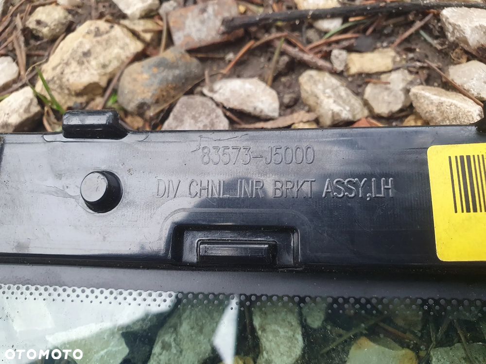 Szyba drzwi tylnych tył trójkąt lewa KIA STINGER 83573-J5000 - 4