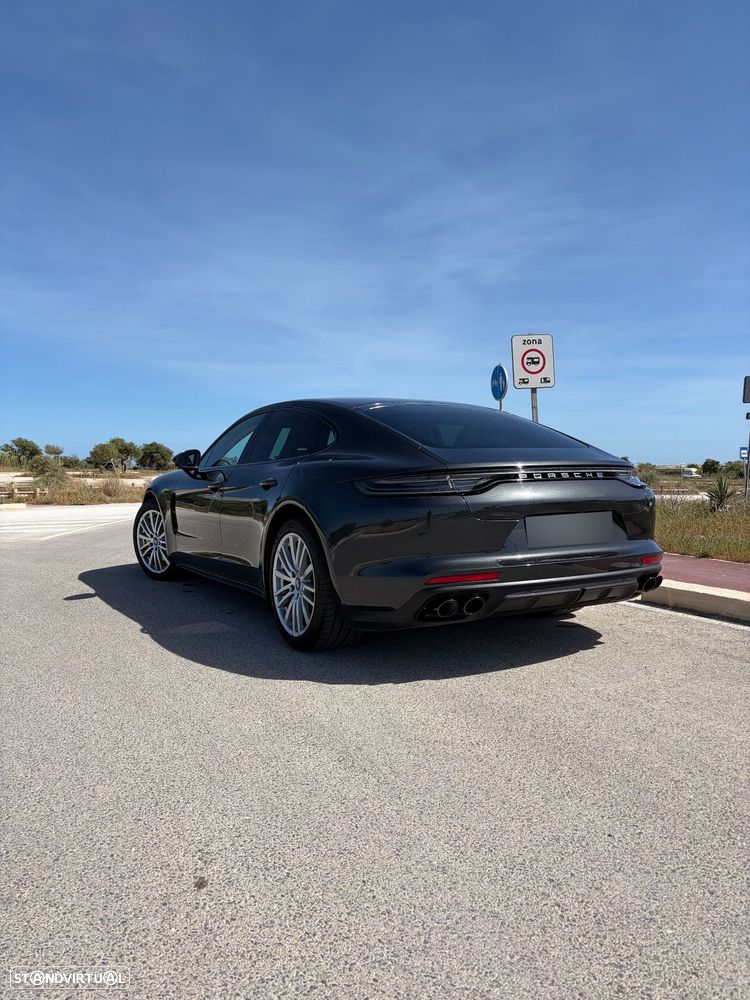 Porsche Panamera - 7