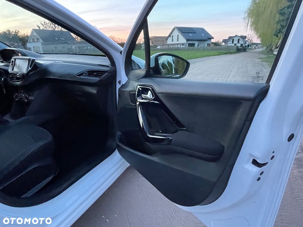 Peugeot 208 PureTech 68 Active - 10