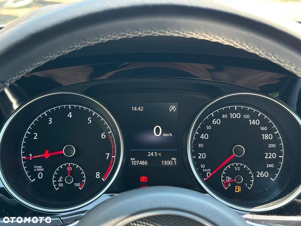 Volkswagen Touran 1.5 TSI EVO Highline - 17