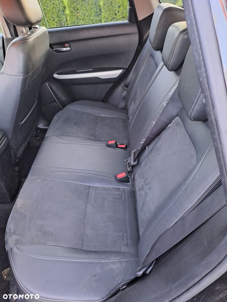Suzuki Vitara 1.6 (4x4) Allgrip Automatik Comfort+ - 12