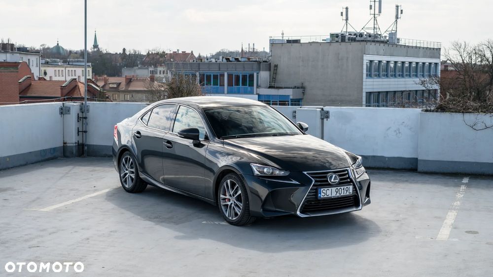 Lexus IS 200t Elite - 5