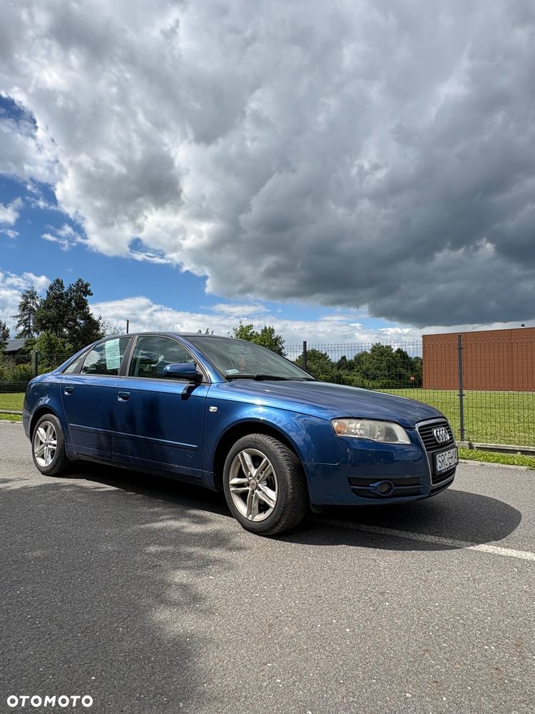 Audi A4 Limousine 1.6 - 3