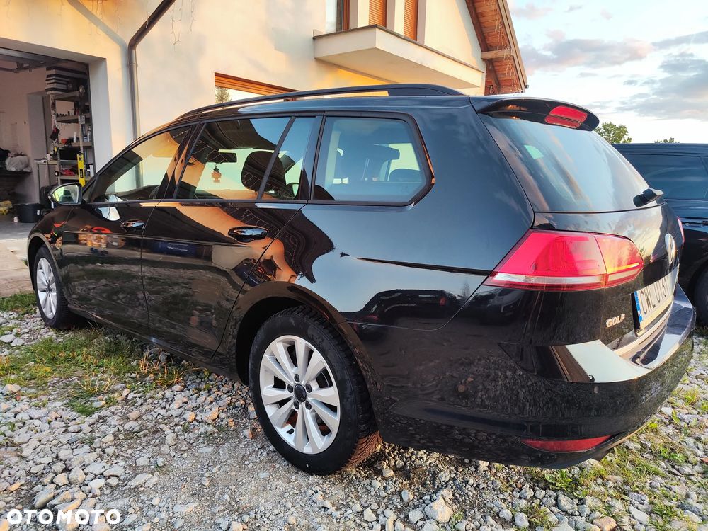 Volkswagen Golf VI 1.6 TDI Comfortline - 5