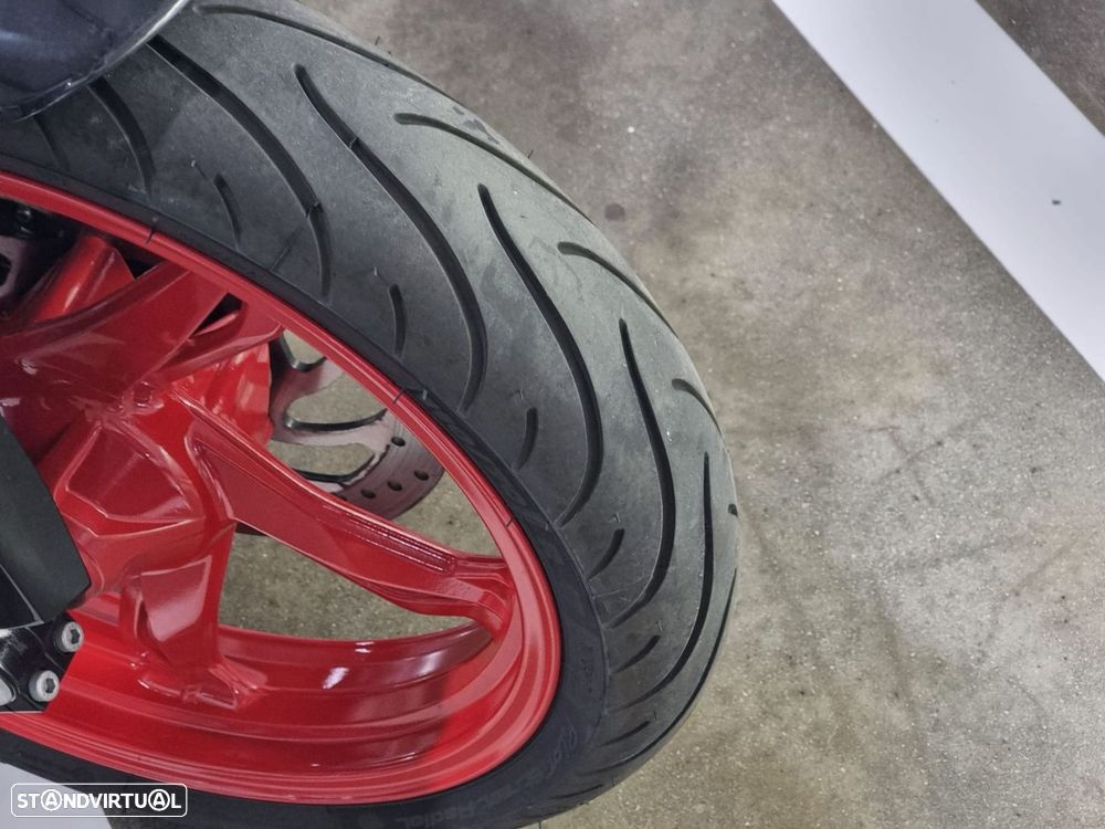 BMW G 310 R 310R Granitgrau met - 13